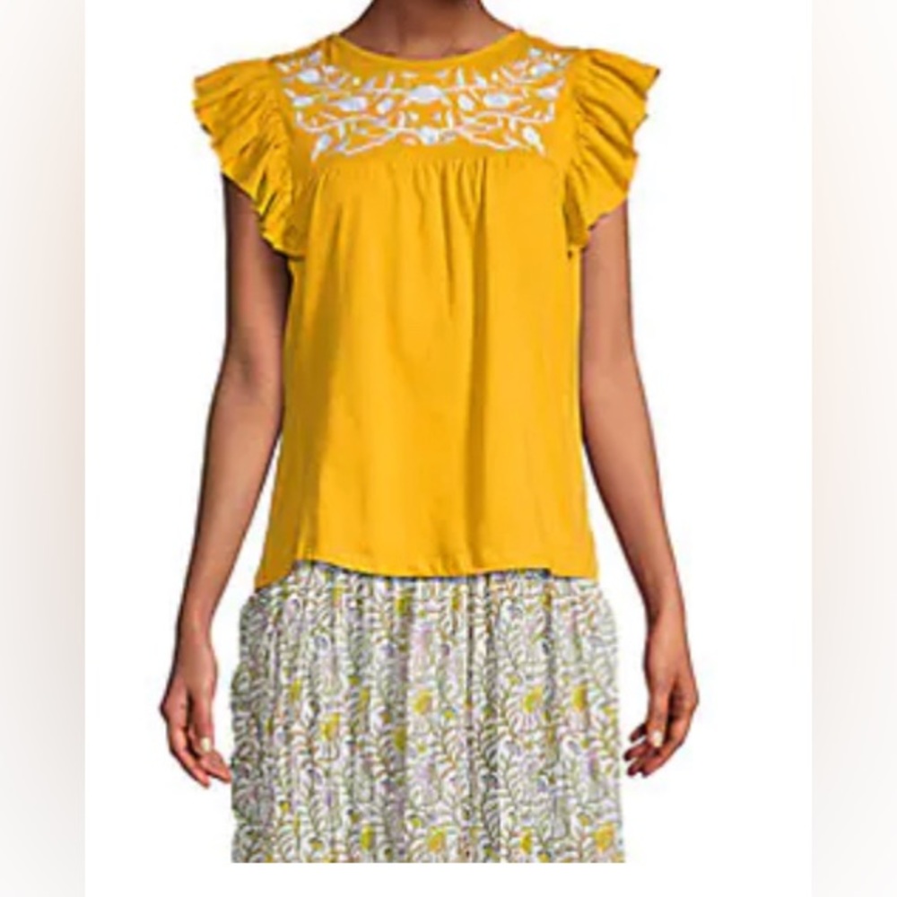 NWT Faith & Zoe Embroidered Flutter-Sleeve Top